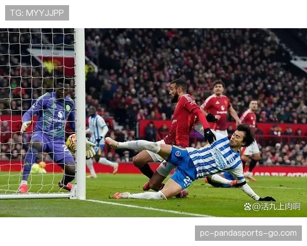 曼联成绩回暖，但问题持续积累，稳定性是否面临考验？